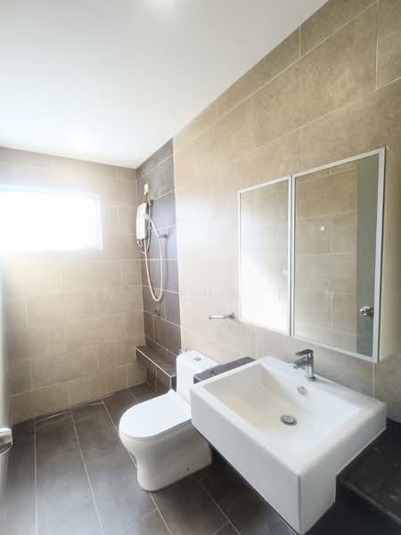 2-storey Terraced House for Rent in Masai (Johor) - Jun Weng Tan - Bathroom - PropertyGuru.com.my