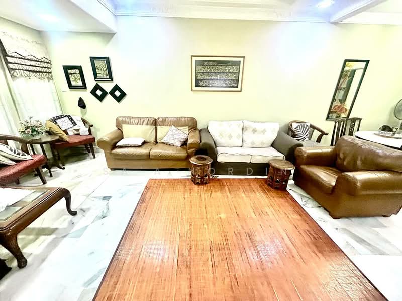 Seksyen 7 untuk Untuk Dijual - RM 670,000, Mac 2026 - Living Room - PropertyGuru.com.my