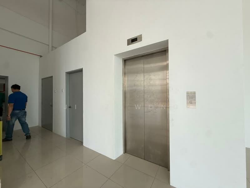 Detached Factory for Rent in Bukit Minyak (Penang) - Jia Zi Wong - Corridor - PropertyGuru.com.my