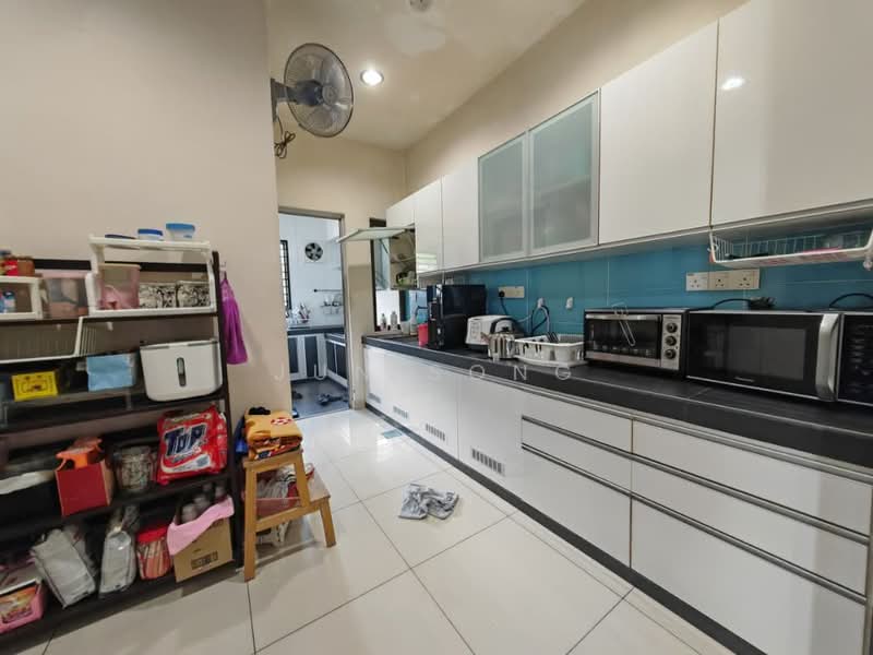 Semi-Detached House for Sale in Austin (Johor Bahru) - Jun Song - Kitchen - PropertyGuru.com.my