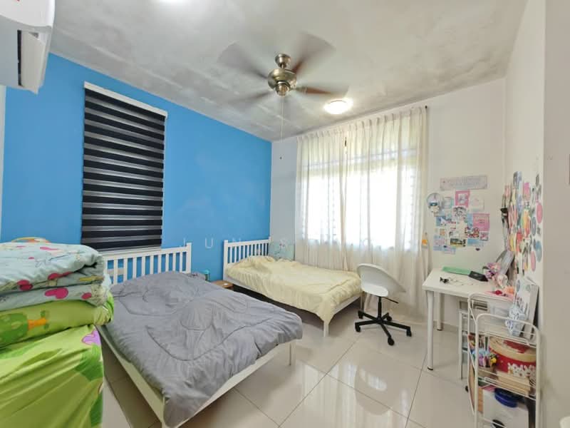Semi-Detached House for Sale in Austin (Johor Bahru) - Jun Song - Bedroom - PropertyGuru.com.my