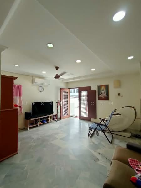 Semi-Detached House for Sale in Bandar Country Homes (Rawang) - Jessie Wong - Living Room - PropertyGuru.com.my