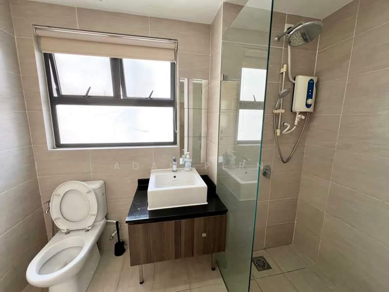 Service Residence for Sale at Maisson - Adam Pern - Bathroom - PropertyGuru.com.my
