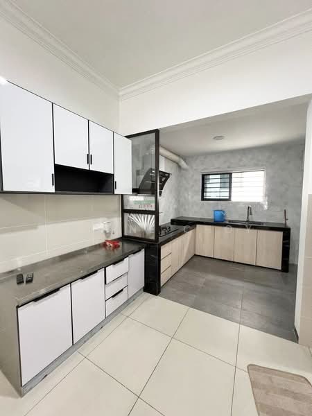 Terraced House for Sale in Puchong (Selangor) - Eugene Choy - Kitchen - PropertyGuru.com.my