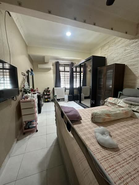 Taman Tampoi Indah untuk Untuk Dijual - RM 680,000, Mac 2026 - Bedroom - PropertyGuru.com.my