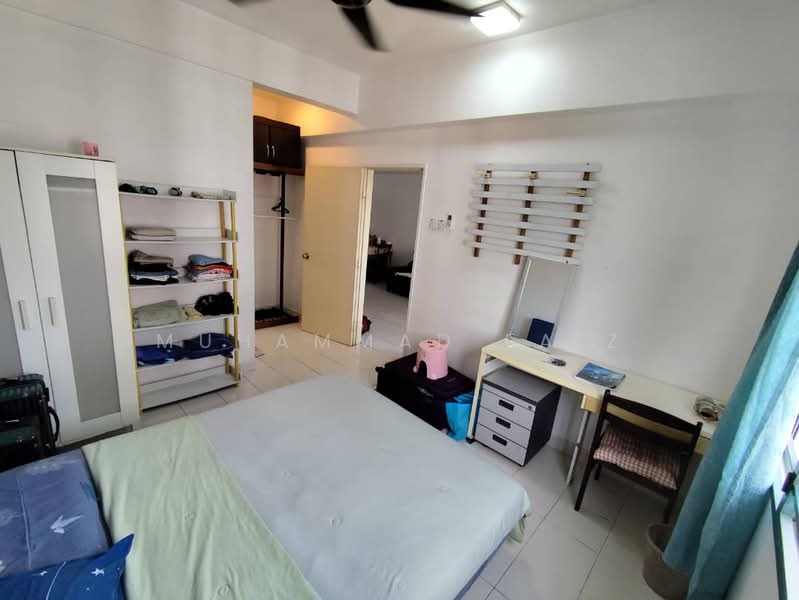 Condominium for Sale at Langat Jaya Condominium - Muhammad Faiz - Bedroom - PropertyGuru.com.my