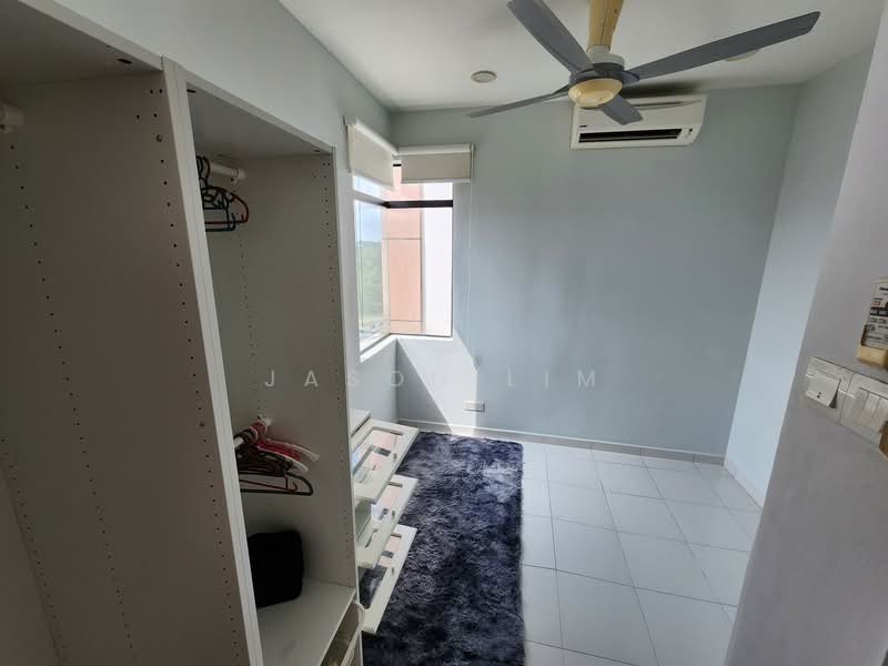 Service Residence for Sale at Jentayu Residensi @ Tampoi - Jason Lim - Bedroom - PropertyGuru.com.my