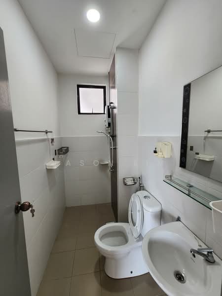 Service Residence for Sale at Jentayu Residensi @ Tampoi - Jason Lim - Bathroom - PropertyGuru.com.my
