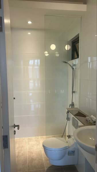 Service Residence for Sale at Senada Residence @ KLGCC Resort - KK Lim - Bathroom - PropertyGuru.com.my