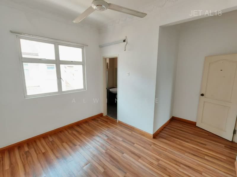 3-storey Terraced House for Sale in Shah Alam (Selangor) - Alwin Lee - Interior - PropertyGuru.com.my