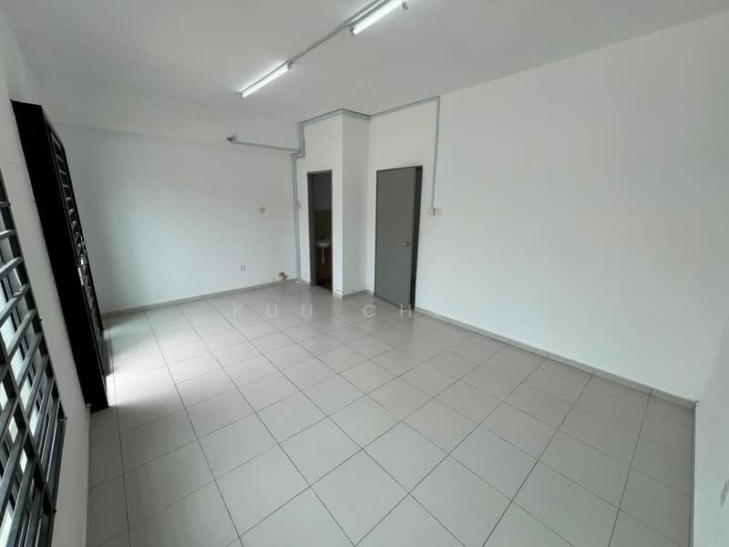 2.5-storey Terraced House for Sale in Taman Scientex Utama (Senai) - Kuu Chin - PropertyGuru.com.my