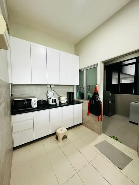 Condominium for Sale at Skyvilla Residences - Alfred Chua - Kitchen - PropertyGuru.com.my