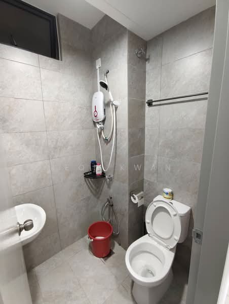 Service Residence for Rent at Traders Park - Leon Kwan - Bathroom - PropertyGuru.com.my