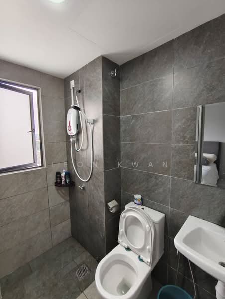 Service Residence for Rent at Traders Park - Leon Kwan - Bathroom - PropertyGuru.com.my