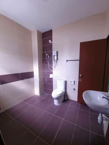 Cluster House for Sale in Iskandar Puteri (Nusajaya) (Johor) - Sharon Ng - Bathroom - PropertyGuru.com.my