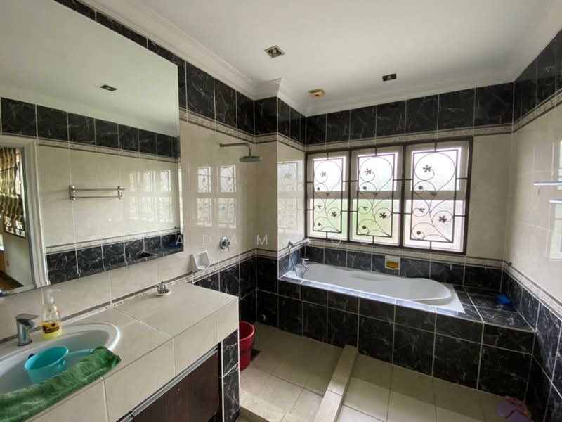 Bungalow for Sale in Ampang Jaya (Ampang) - Adam Foo - Bathroom - PropertyGuru.com.my