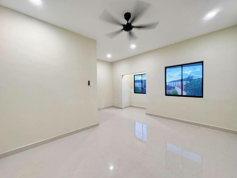 2-storey Terraced House for Sale in Skudai (Johor) - Sharon Ng - Living Room - PropertyGuru.com.my