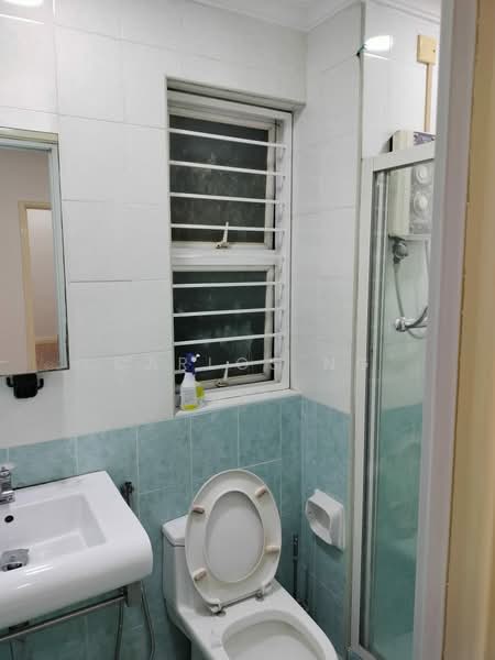 Condominium for Rent at Desa Impiana - Carlos Ng - Bathroom - PropertyGuru.com.my