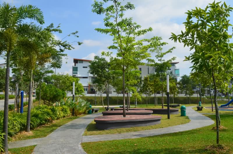 Rumah Berkembar untuk Dijual di Bandar Sungai Long (Selangor) - Tim Pang - Exterior - PropertyGuru.com.my