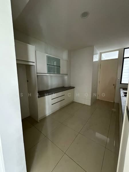 Cluster House for Sale in Eco Majestic (Semenyih) - Shaun Chong - Kitchen - PropertyGuru.com.my