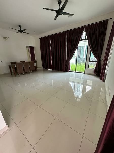 Cluster House for Sale in Eco Majestic (Semenyih) - Shaun Chong - Living Room - PropertyGuru.com.my