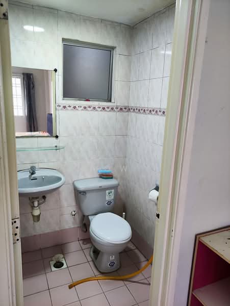 Condominium for Rent at Pelangi Damansara - Chow . - Bathroom - PropertyGuru.com.my