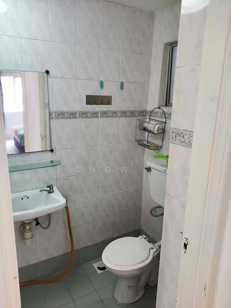 Condominium for Rent at Pelangi Damansara - Chow . - Bathroom - PropertyGuru.com.my