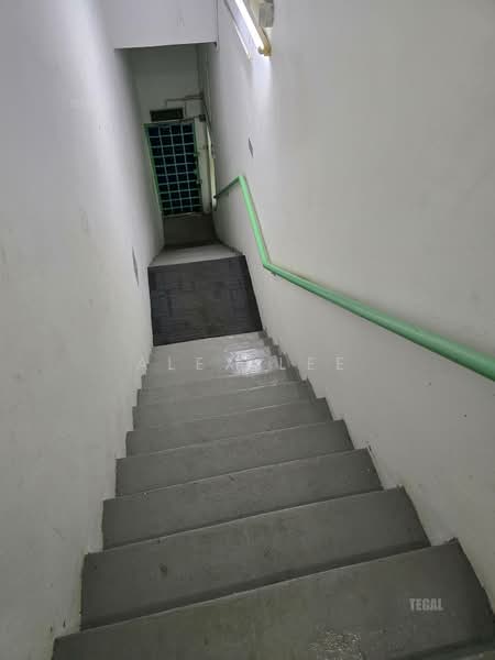 Factory for Rent in Shah Alam (Selangor) - Alex Lee - Corridor - PropertyGuru.com.my