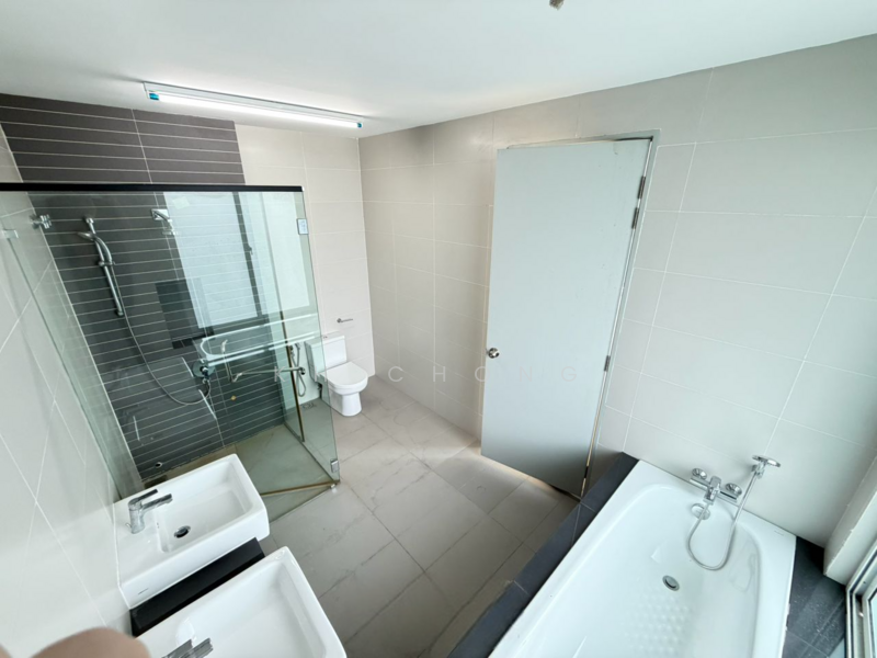 3-storey Terraced House for Rent in Bukit Raja (Selangor) - KH Chong - Bathroom - PropertyGuru.com.my