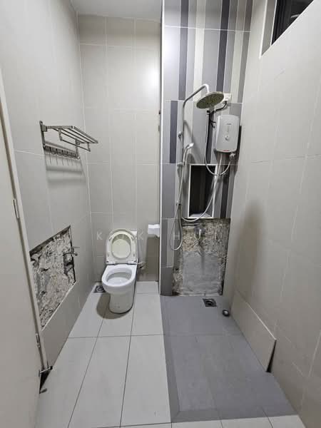 Cluster House for Sale in Taman Eco Cascadia (Tebrau) - Kok Hui - Bathroom - PropertyGuru.com.my