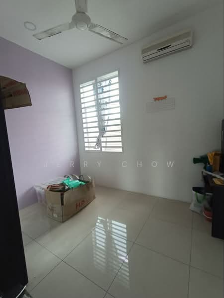 HALAMAN PENGKALAN INDAH untuk Untuk Dijual - RM 480,000, Mac 2026 - Interior - PropertyGuru.com.my
