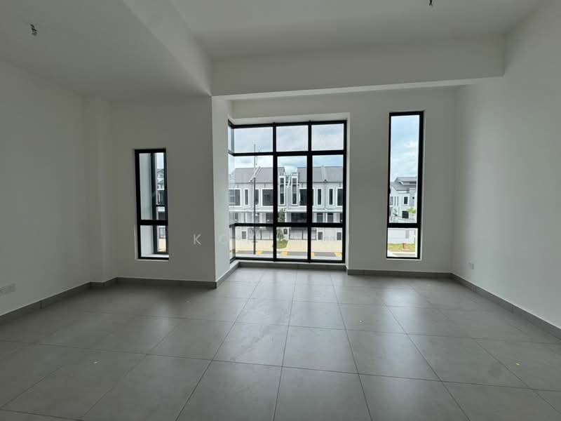 2-storey Terraced House for Sale in Setia Eco Cascadia (Tebrau) - Kok Hui - Living Room - PropertyGuru.com.my