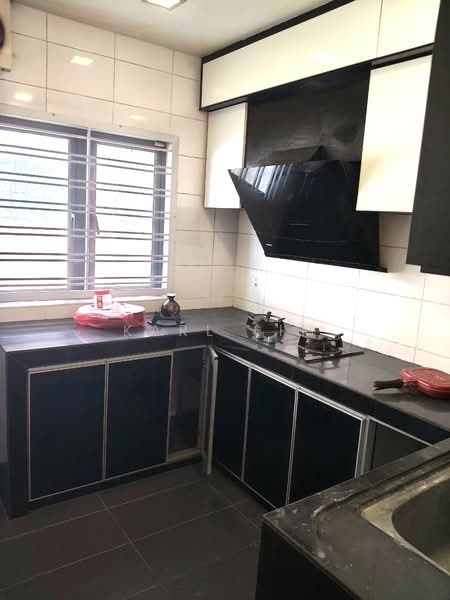 2.5-storey Terraced House for Sale in Taman Bukit Jaya (Ulu Tiram) - Karl Lim - Kitchen - PropertyGuru.com.my