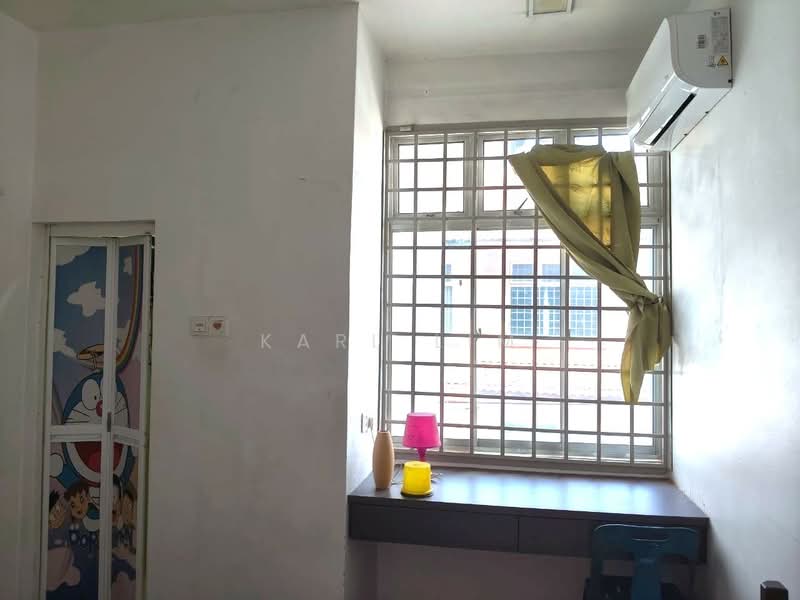 2.5-storey Terraced House for Sale in Taman Bukit Jaya (Ulu Tiram) - Karl Lim - Interior - PropertyGuru.com.my