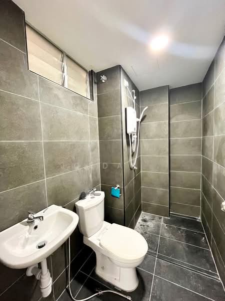 Service Residence for Rent at Midas @ Seri Alam - Jordan . - Bathroom - PropertyGuru.com.my