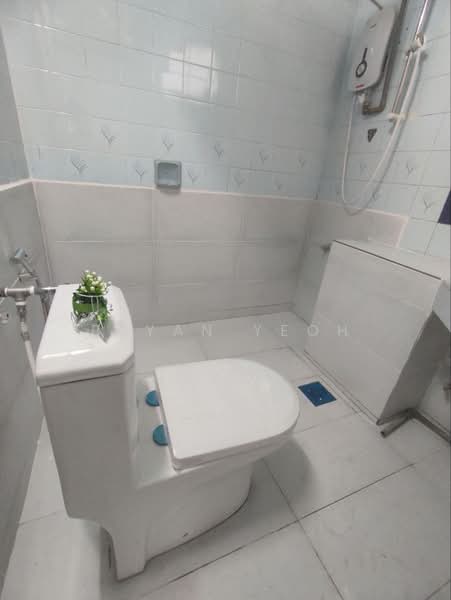 Tiara Damansara untuk Untuk Dijual - RM 650,000, Mac 2026 - Bathroom - PropertyGuru.com.my