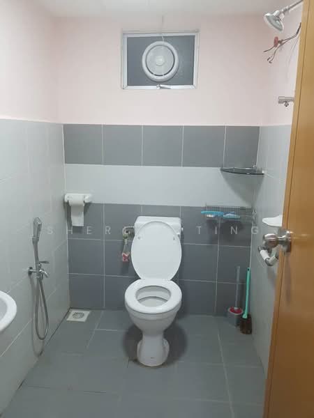 Apartment for Rent at Seri Mutiara Mas - Sherlyn Ting - Bathroom - PropertyGuru.com.my