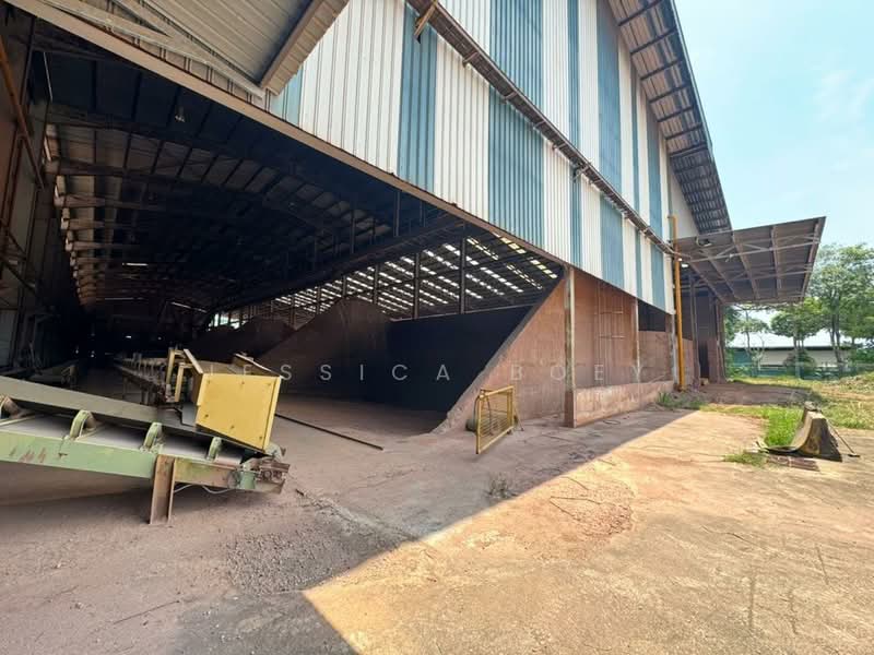 Warehouse for Sale in Kampung Mengkibol (Kluang) - Jessica Boey - Exterior - PropertyGuru.com.my