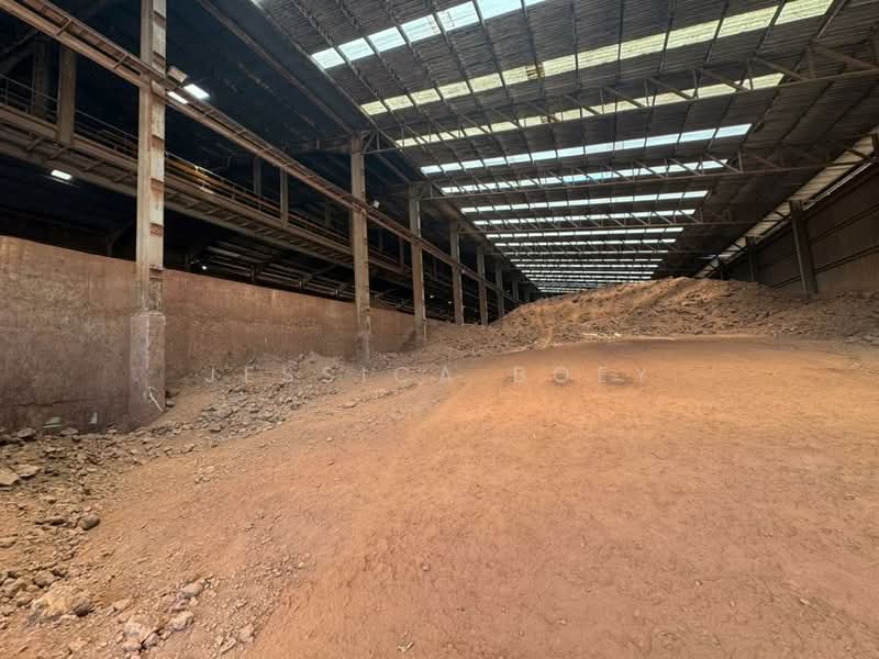 Warehouse for Sale in Kampung Mengkibol (Kluang) - Jessica Boey - Interior - PropertyGuru.com.my
