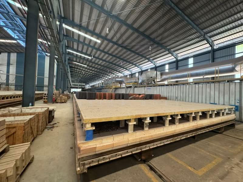 Warehouse for Sale in Kampung Mengkibol (Kluang) - Jessica Boey - Interior - PropertyGuru.com.my