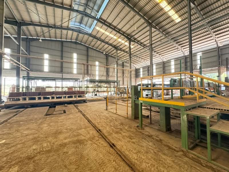 Warehouse for Sale in Kampung Mengkibol (Kluang) - Jessica Boey - Interior - PropertyGuru.com.my