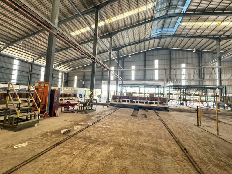 Warehouse for Sale in Kampung Mengkibol (Kluang) - Jessica Boey - Interior - PropertyGuru.com.my