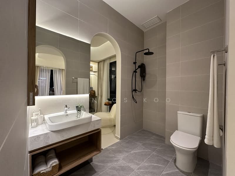 Summer Suites - Residensi Bukit Meldrum untuk Untuk Dijual - RM 750,780, Mac 2026 - Common Bathroom - PropertyGuru.com.my