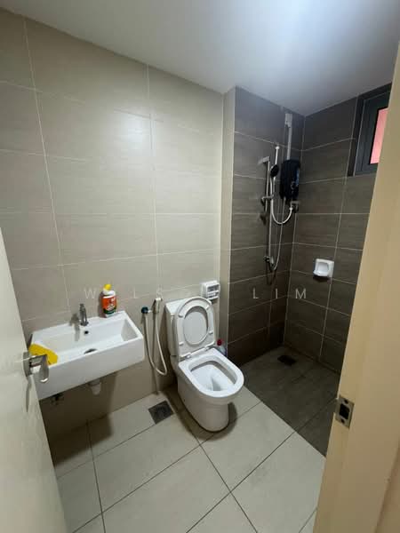 Service Residence for Rent at Gravit8, Klang - Wilson Lim - Bathroom - PropertyGuru.com.my