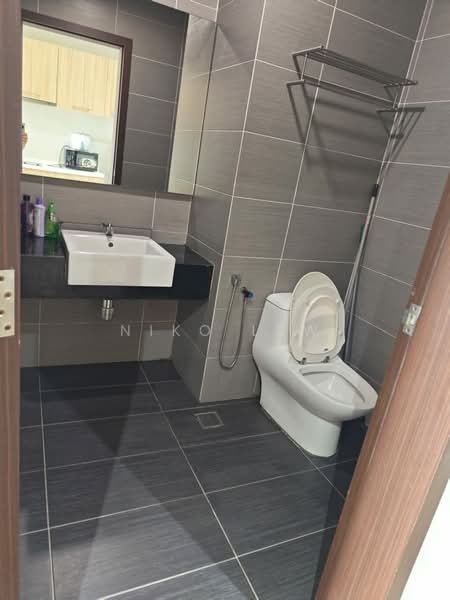 Condominium for Sale at KSL D'Esplanade Residence - Niko Lew - Bathroom - PropertyGuru.com.my