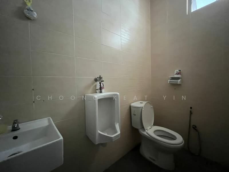 Kedai untuk Disewa di Alor Setar (Kedah) - Choong Keat Yin - Bathroom - PropertyGuru.com.my