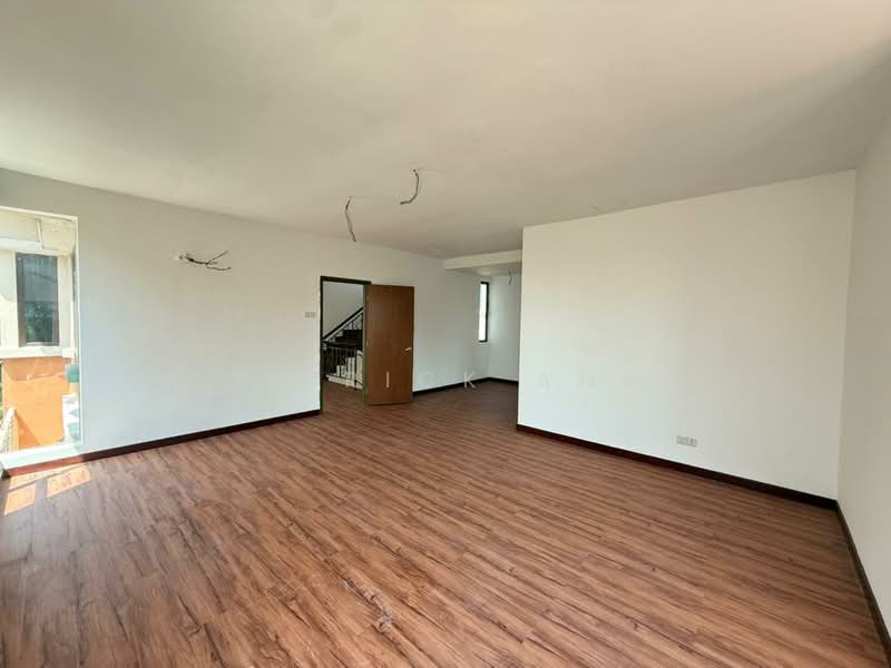 Zero-Lot Bungalow for Sale in Bukit Rahman Putra (Sungai Buloh) - Derrick Ang - Living Room - PropertyGuru.com.my