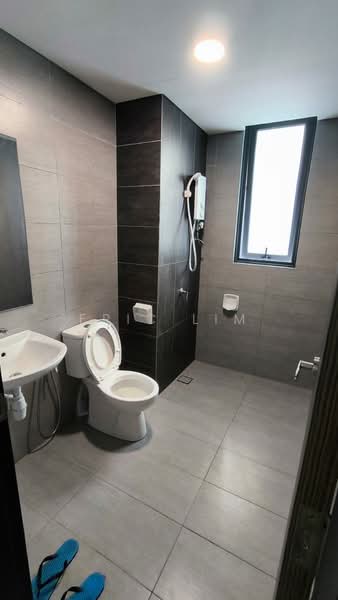 Service Residence for Rent at The New Duo @ Edumetro - Eric Lim - Bathroom - PropertyGuru.com.my