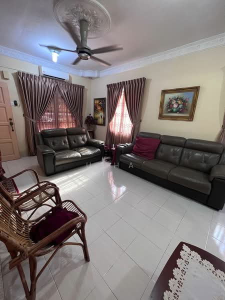 Terraced House for Sale in Pasir Gudang (Johor) - Usha - Living Room - PropertyGuru.com.my