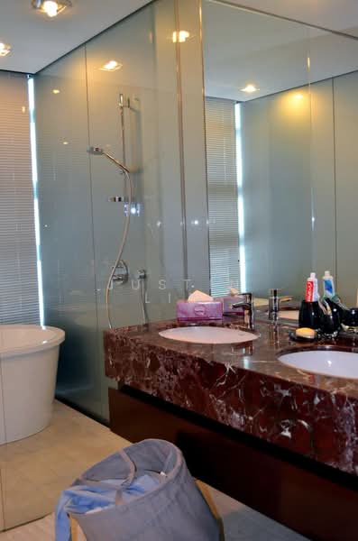 Condominium @ The Troika untuk Untuk Dijual - RM 3,000,000, Mac 2026 - Bathroom - PropertyGuru.com.my